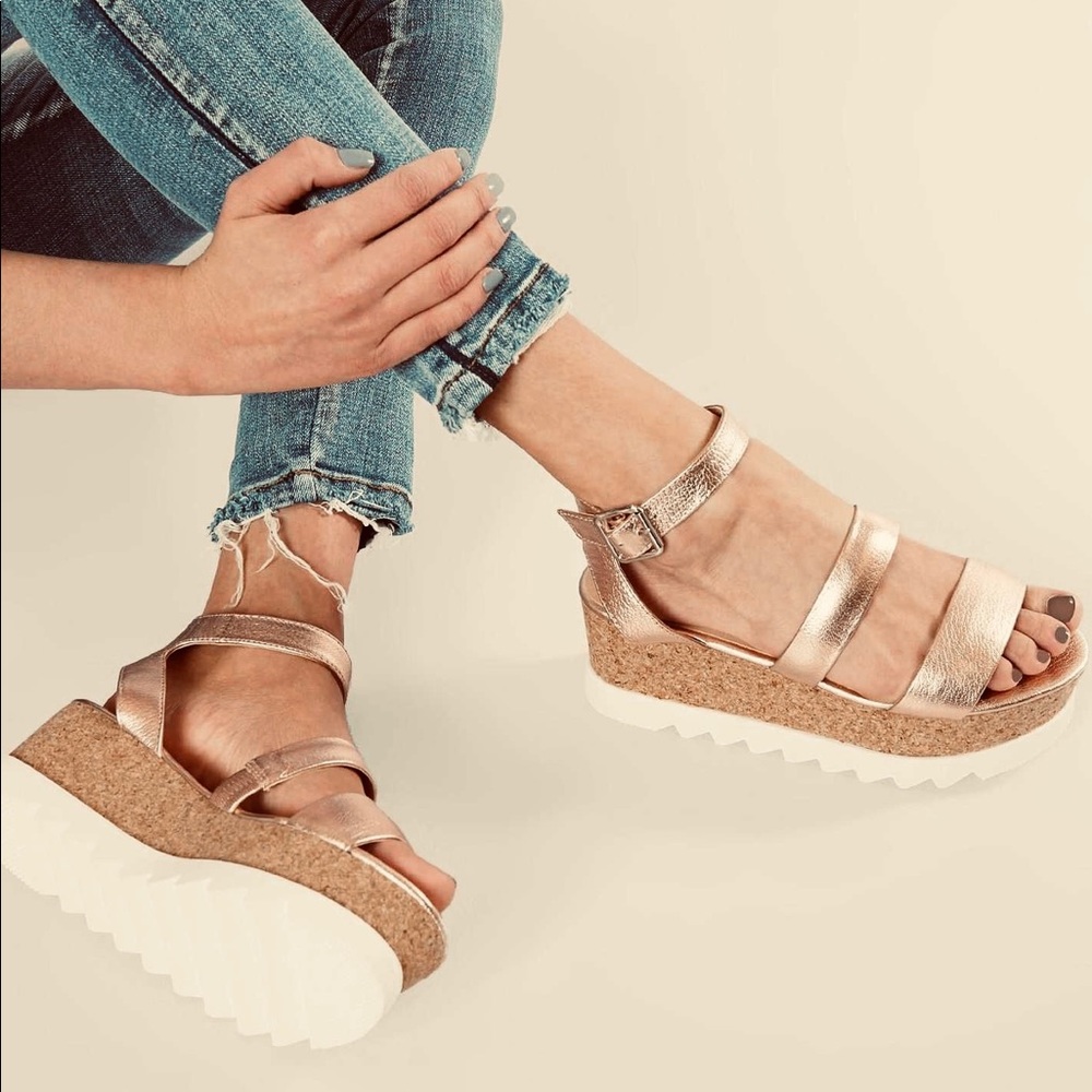 Steve Madden Gold Platform Sandals